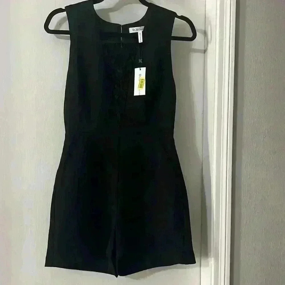 BCBGeneration lace insert romper - Picture 2 of 9
